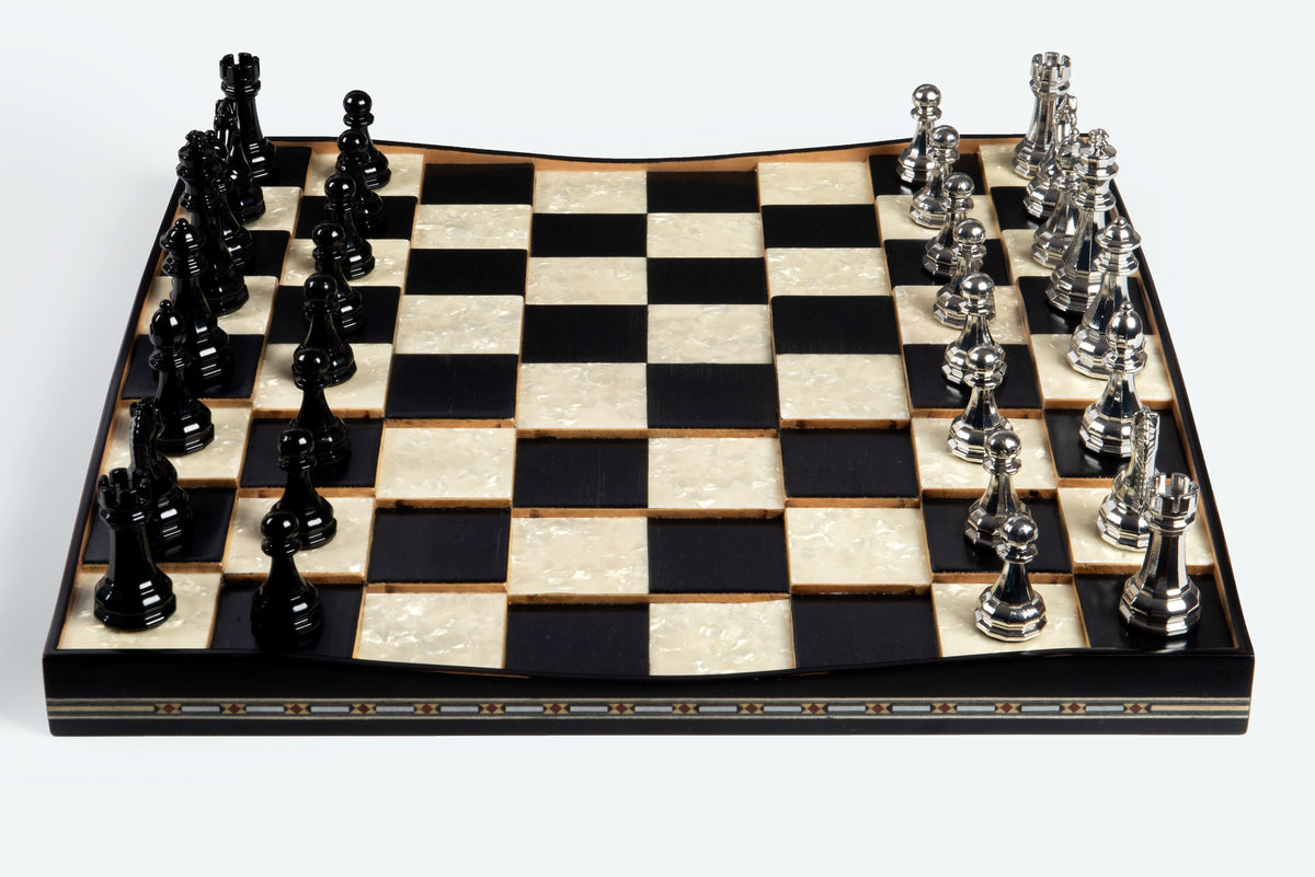 Pyramid Chess Set - Black – Helena Wood Art